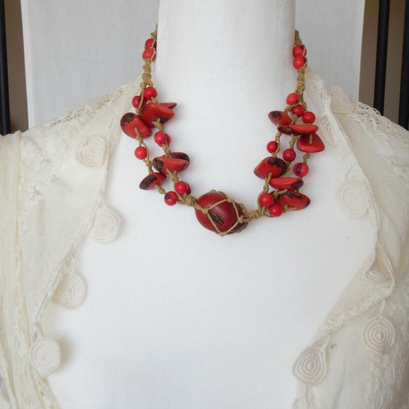 Vintage primative hand knotted necklace - Picture 2 of 9